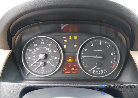 2013 BMW X1 Sdrive28I из США, поврежденный, VIN WBAVM1C50DVW46104